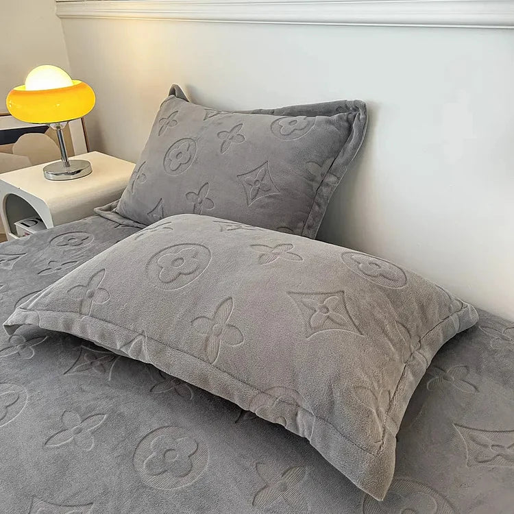 Snūva VelvetDream™ 4-Piece Bedding Set (Duvet Cover + Fitted Sheet + 2 Pillowcases) us-canada - Snuva